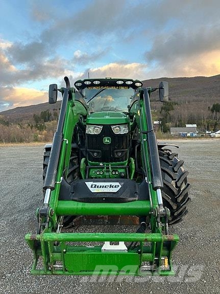 John Deere 6215R Traktörler