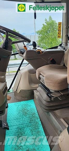 John Deere 6215R 50 KM Traktori