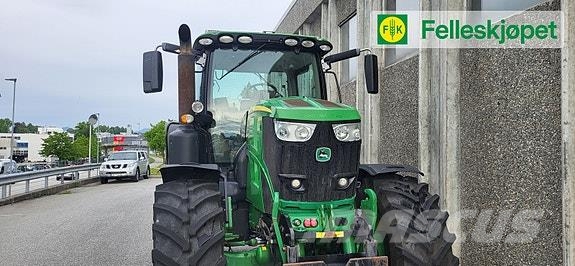 John Deere 6215R 50 KM Traktori