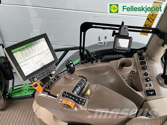 John Deere 6215R 50 KM 曳引機
