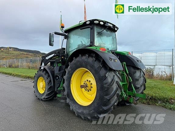 John Deere 6215R Ultimate Traktorer