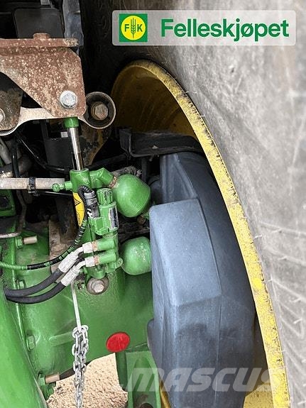 John Deere 6230R 50 km Traktorer