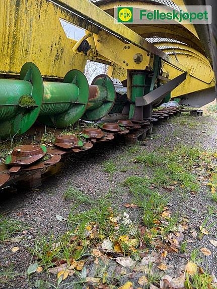 John Deere 625 Skjærebord Комплектующие сельхозмашин для уборки сена