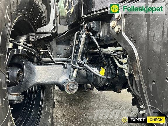 John Deere 6250R Black Edition Traktory