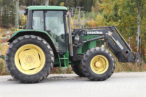 John Deere 6310 Traktori