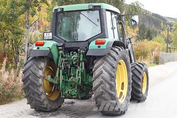 John Deere 6310 Traktori