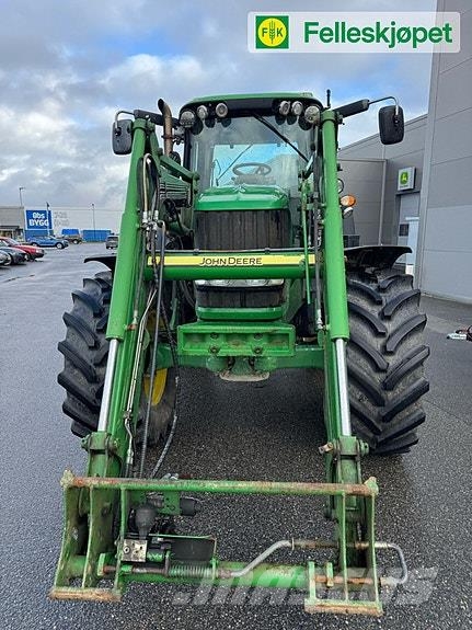 John Deere 6830 PREMIUM 50 km Traktorer
