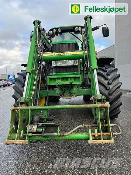 John Deere 6830 PREMIUM 50 km Traktorer