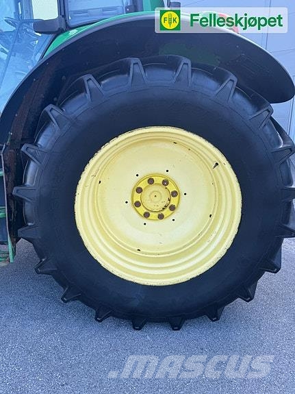 John Deere 6930 PREMIUM Traktorer