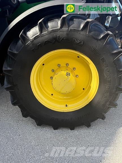 John Deere 6930 PREMIUM Traktorer