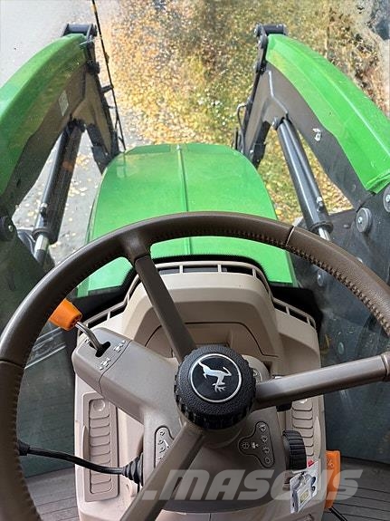 John Deere 6M125 Traktorer