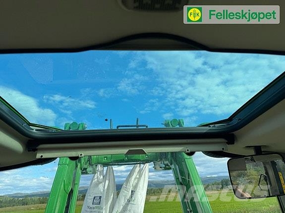 John Deere 6M125 Traktoren
