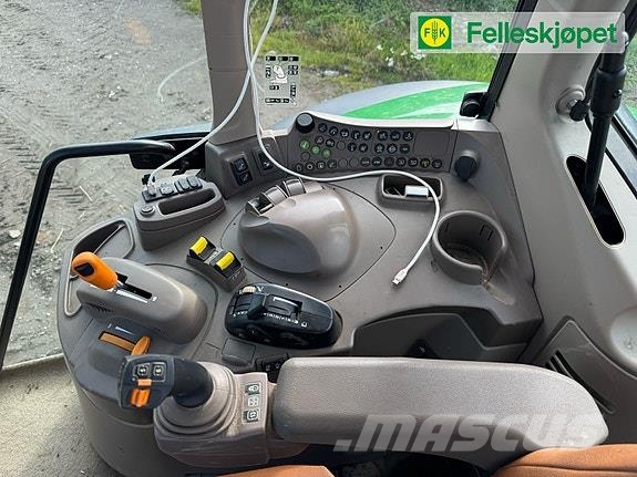 John Deere 6M125 Traktoren