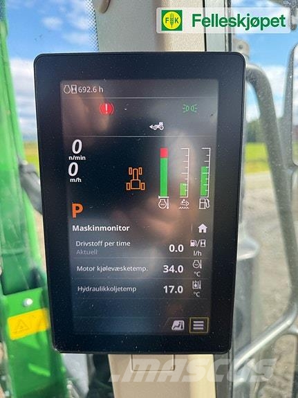 John Deere 6M125 Traktoren