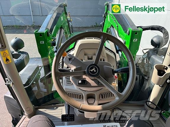 John Deere 6R 150 الجرارات