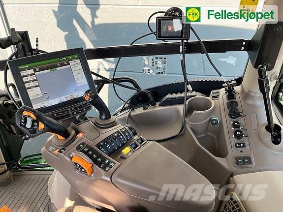 John Deere 6R 150 الجرارات