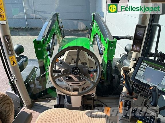 John Deere 6R 150 الجرارات
