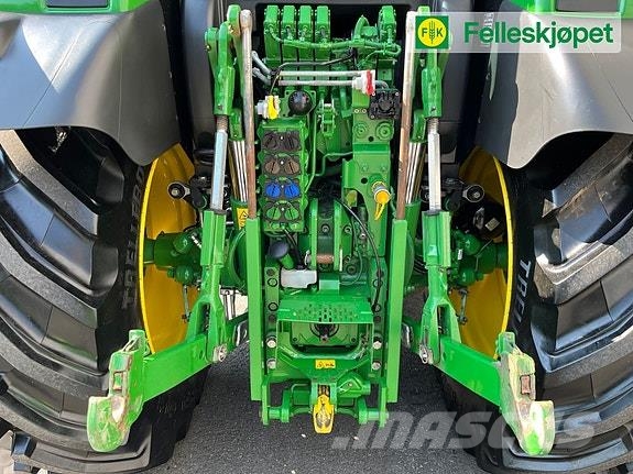 John Deere 6R 150 الجرارات