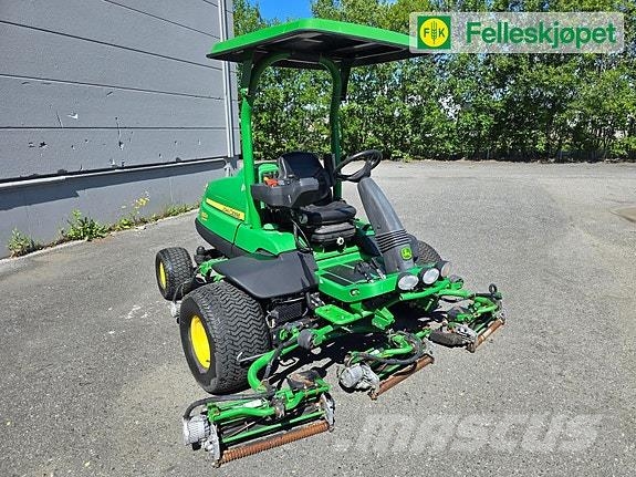 John Deere 7500A معدات العناية بالأرض - غير ذلك