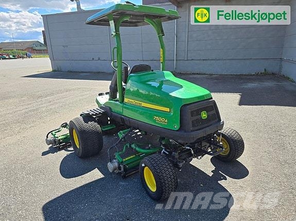 John Deere 7500A معدات العناية بالأرض - غير ذلك