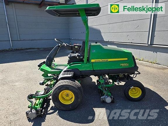 John Deere 7500A معدات العناية بالأرض - غير ذلك