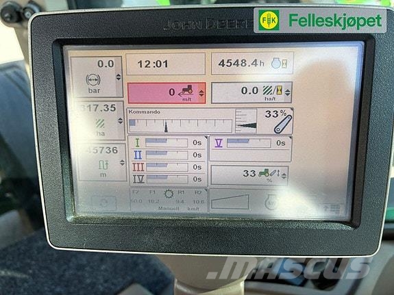 John Deere 8360R الجرارات
