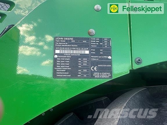 John Deere 8400 Schwader