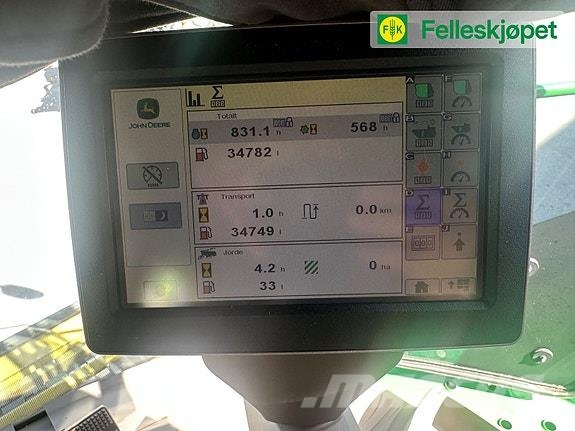 John Deere 8400 Schwader