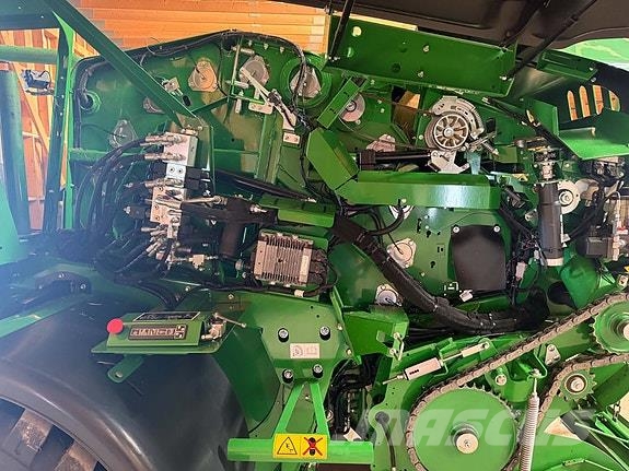 John Deere C441R Prese/balirke za rolo bale