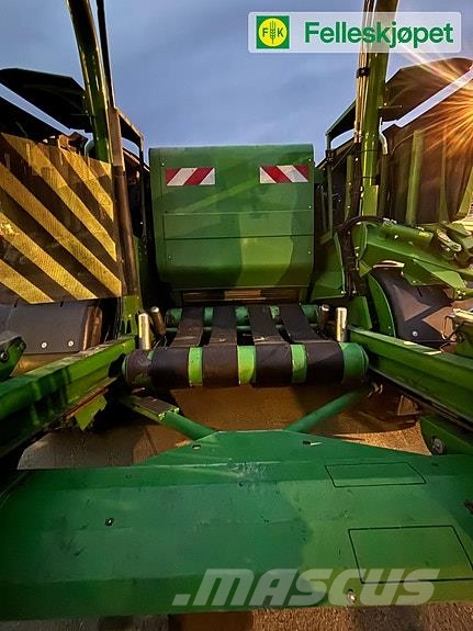 John Deere C441R Сламопреси за кръгли бали
