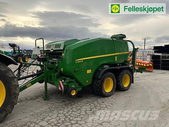 John Deere C441R Rundballepresse محزمات مستديرة