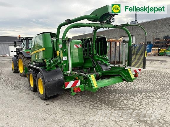 John Deere C441R Rundballepresse محزمات مستديرة