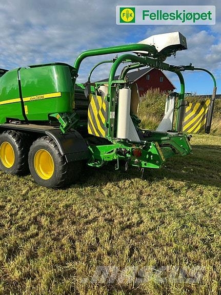 John Deere C441RB Enfardadeira de rolos