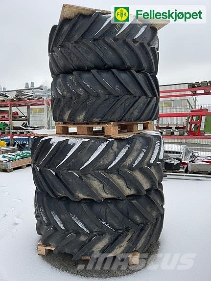 John Deere Hjul par: BKT V-Flecto 650/60R38 Titan GUL DW23B Шины и колёса