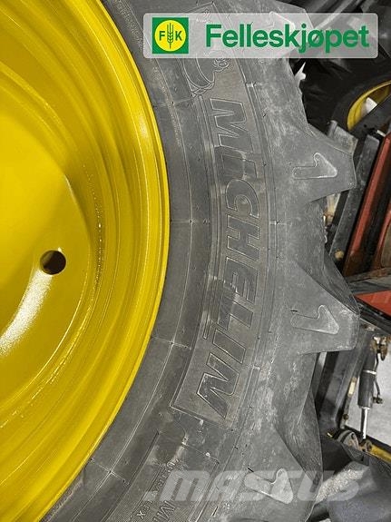 John Deere Hjul par: Michelin VF xeobib 650/60R38 Gul Reifen