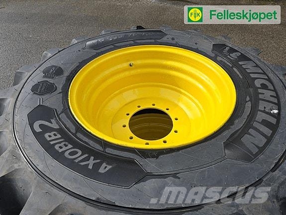 John Deere Hjul par: Michelin Axiobib 2 600/70R30 Gul DW21B Ελαστικά και ζάντες