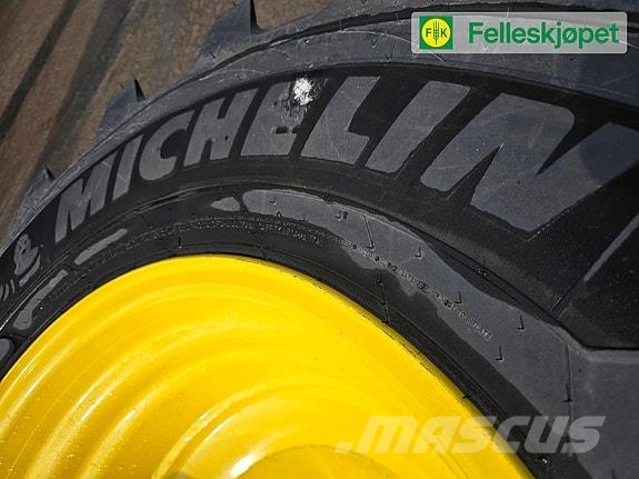 John Deere Hjul par: Michelin Axiobib 2 600/70R30 Gul DW21B Ελαστικά και ζάντες