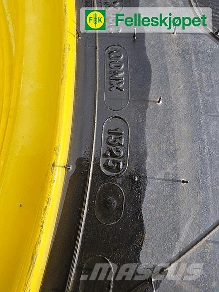 John Deere Hjul par: Michelin Axiobib 2 600/70R30 Gul DW21B Ελαστικά και ζάντες