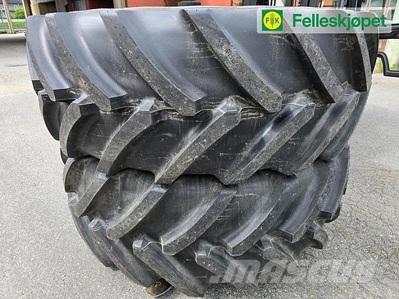 John Deere Hjul par: Michelin Axiobib 2 710/70R42 GKN Gul TW2 الإطارات والعجلات والحافات