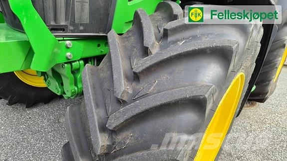 John Deere Hjul par: Michelin XeoBiB 520/60R28 Originalfelg J Шины и колёса