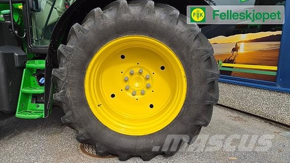 John Deere Hjul par: Michelin XeoBiB 650/60R38 Originalfelg J Шины и колёса