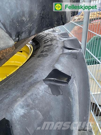 John Deere Hjul par: Mitas 600/65R38 med komplett felg JD Колеса