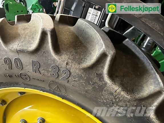 John Deere Hjul par: Mitas AC85 320/90R32 GKN Gul Шины и колёса
