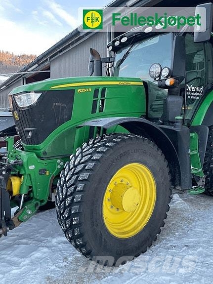 John Deere Hjul par: Nokian Hakkapelita 540/65R30 Gul 540 Opony, koła i felgi