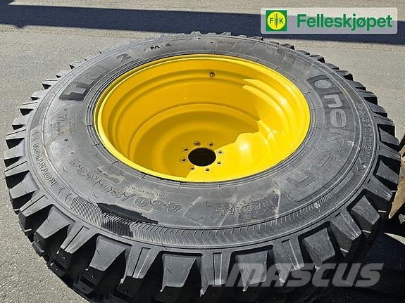 John Deere Hjul par: Nokian TRI 2 480/80 34 gul Banden, wielen en velgen
