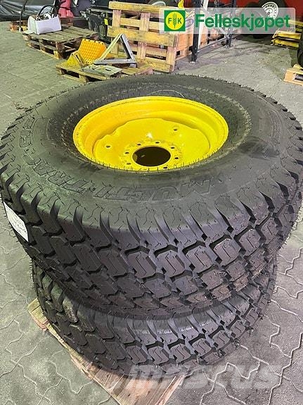 John Deere Hjul par: titan 44.00/18.00X20 gul Riepas, riteņi un diski