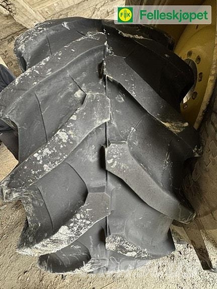 John Deere Hjul par: Trelleborg TM 900 HP 600/70R28 GKN Gul Ruedas