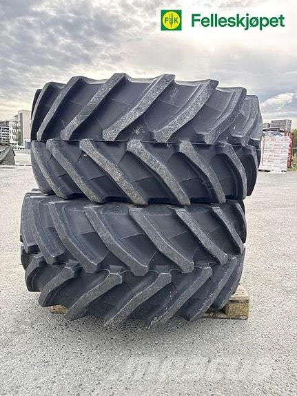 John Deere Hjul par: Trelleborg TM1060 600/60R30 الإطارات والعجلات والحافات