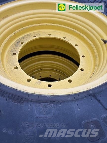 John Deere Hjul par: Trelleborg TM1000 600/70R30 GKN Gul DW21 Tekerlekler