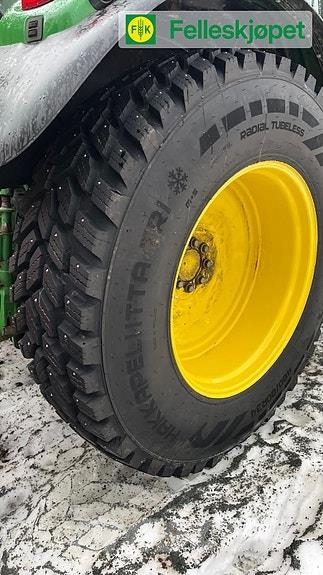 John Deere Nokian Hakkapelitta TRI 480/80 34 hjulsett Tyres, wheels and rims